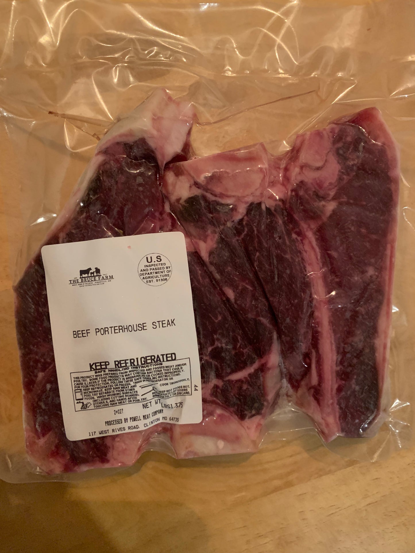 Porterhouse Steak (1 per package)